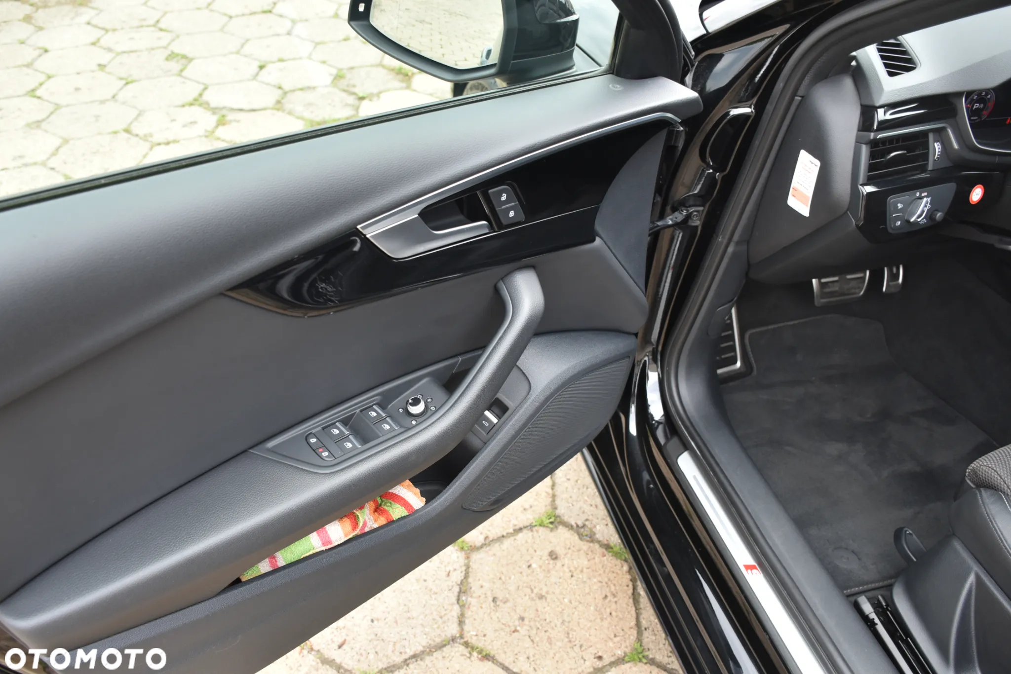 Audi A4 ver-avant-35-tdi-s-tronic-s-line - 12