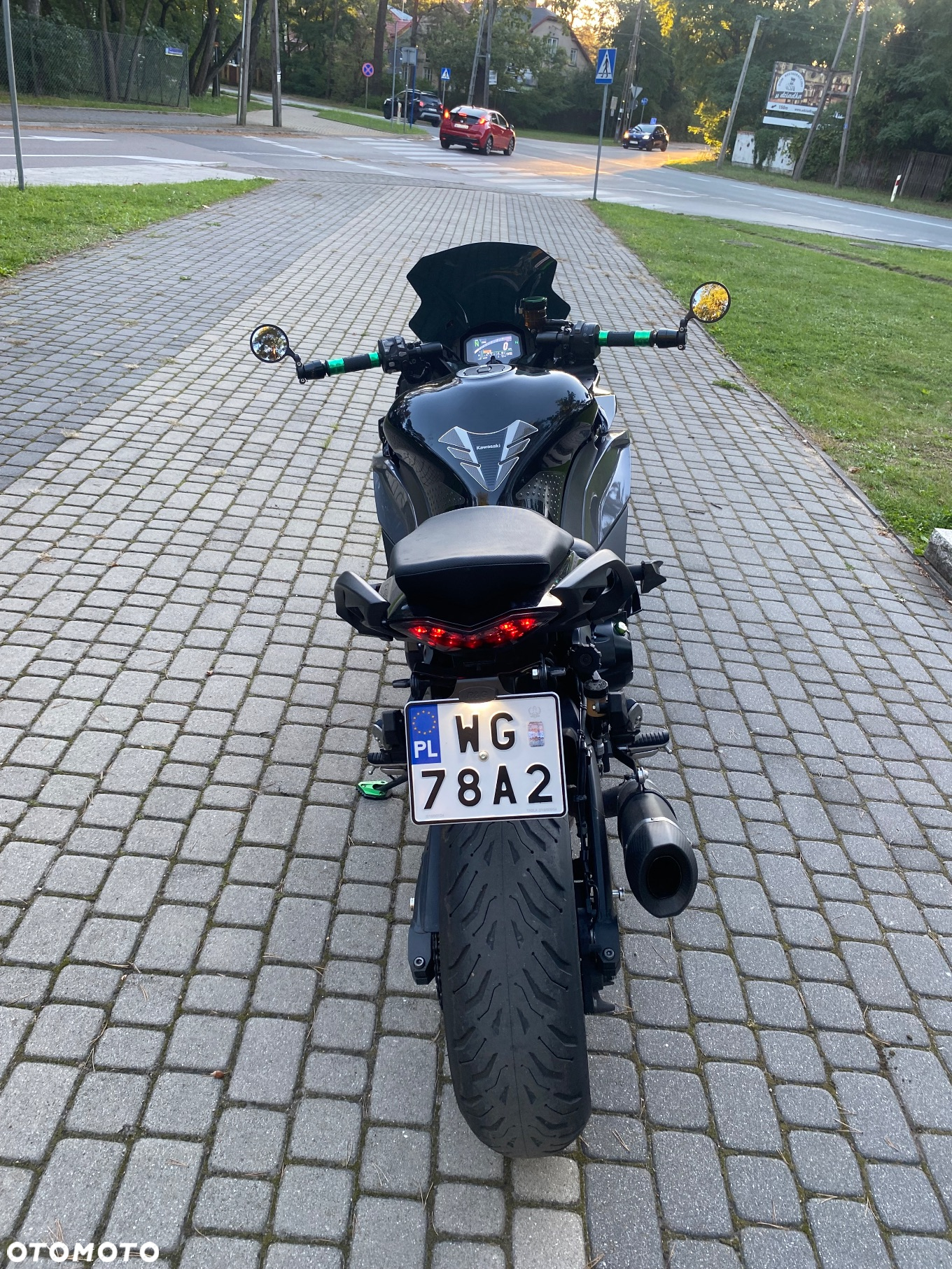Kawasaki Ninja 1000 SX - 4