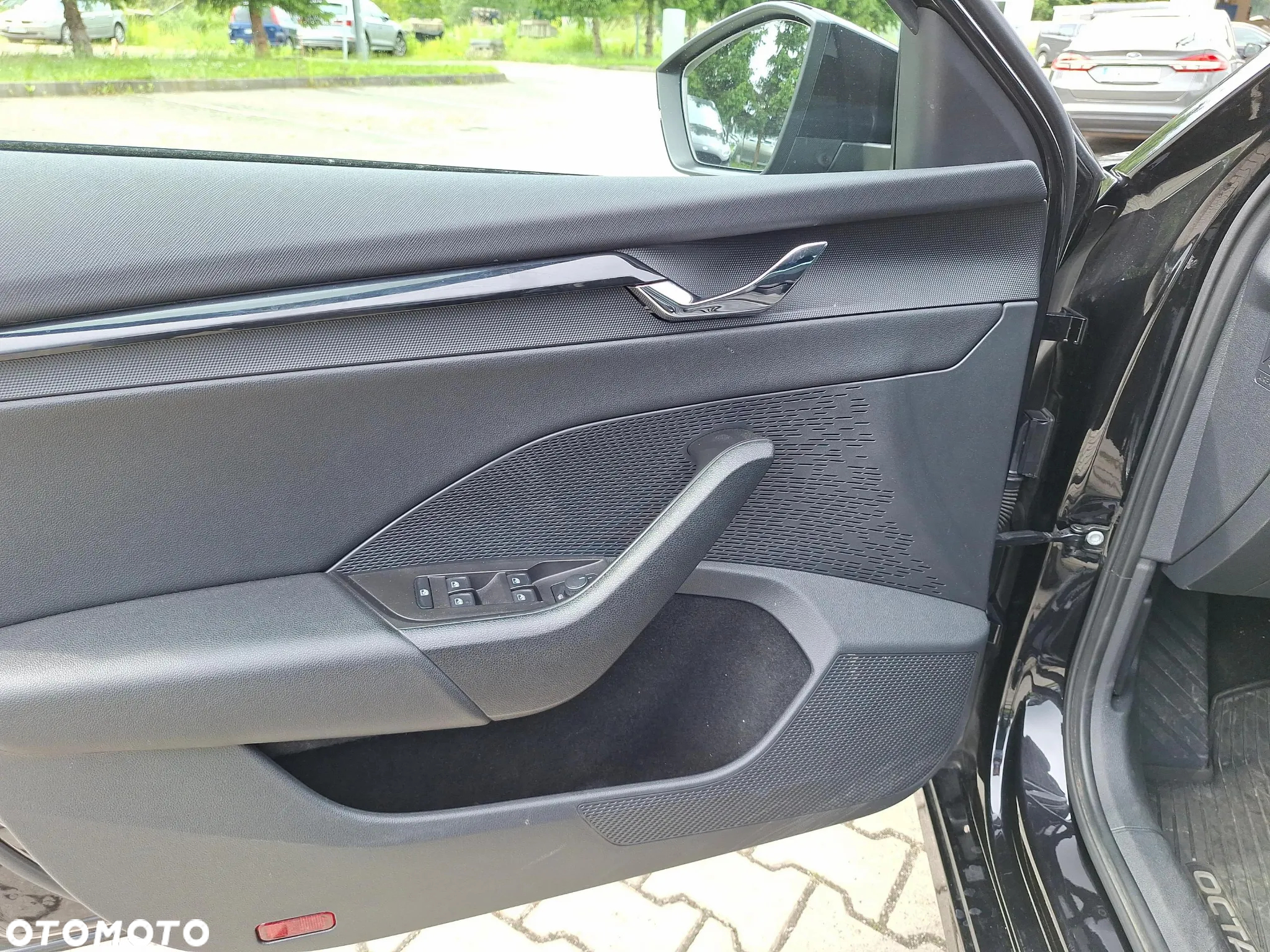 Skoda Octavia 1.5 TSI ACT Ambition - 10