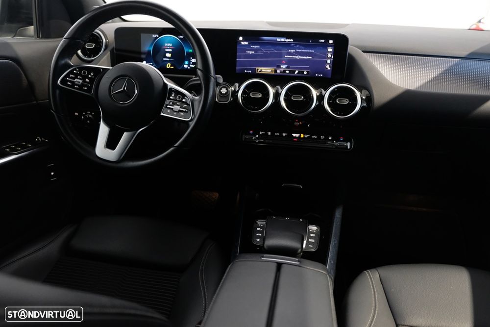 Mercedes-Benz GLA 250 e 8G-DCT Progressive - 11