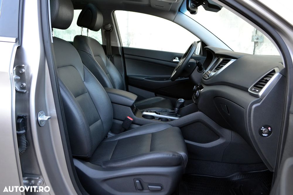 Hyundai Tucson 2.0 CRDI 4WD 6AT Premium+ - 8