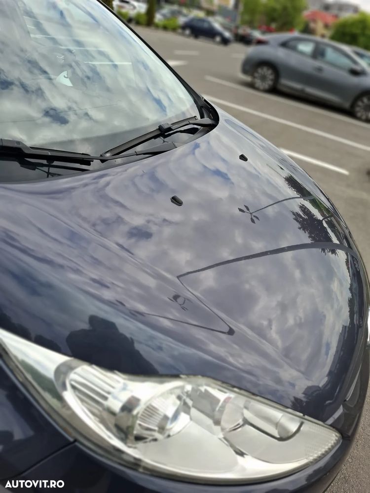 Ford Fiesta 1.6 TDCI Titanium - 16