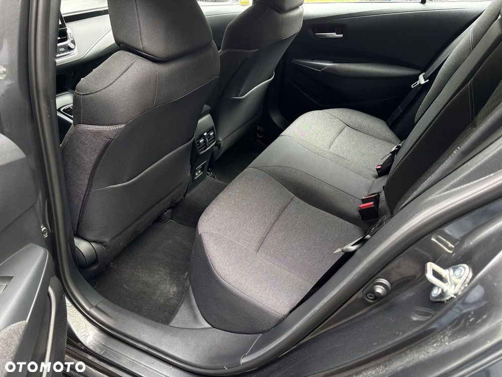Toyota Corolla - 22