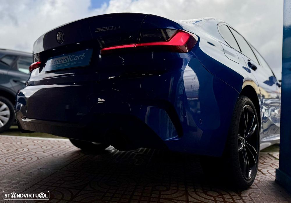 BMW 320 e Pack M Auto - 11