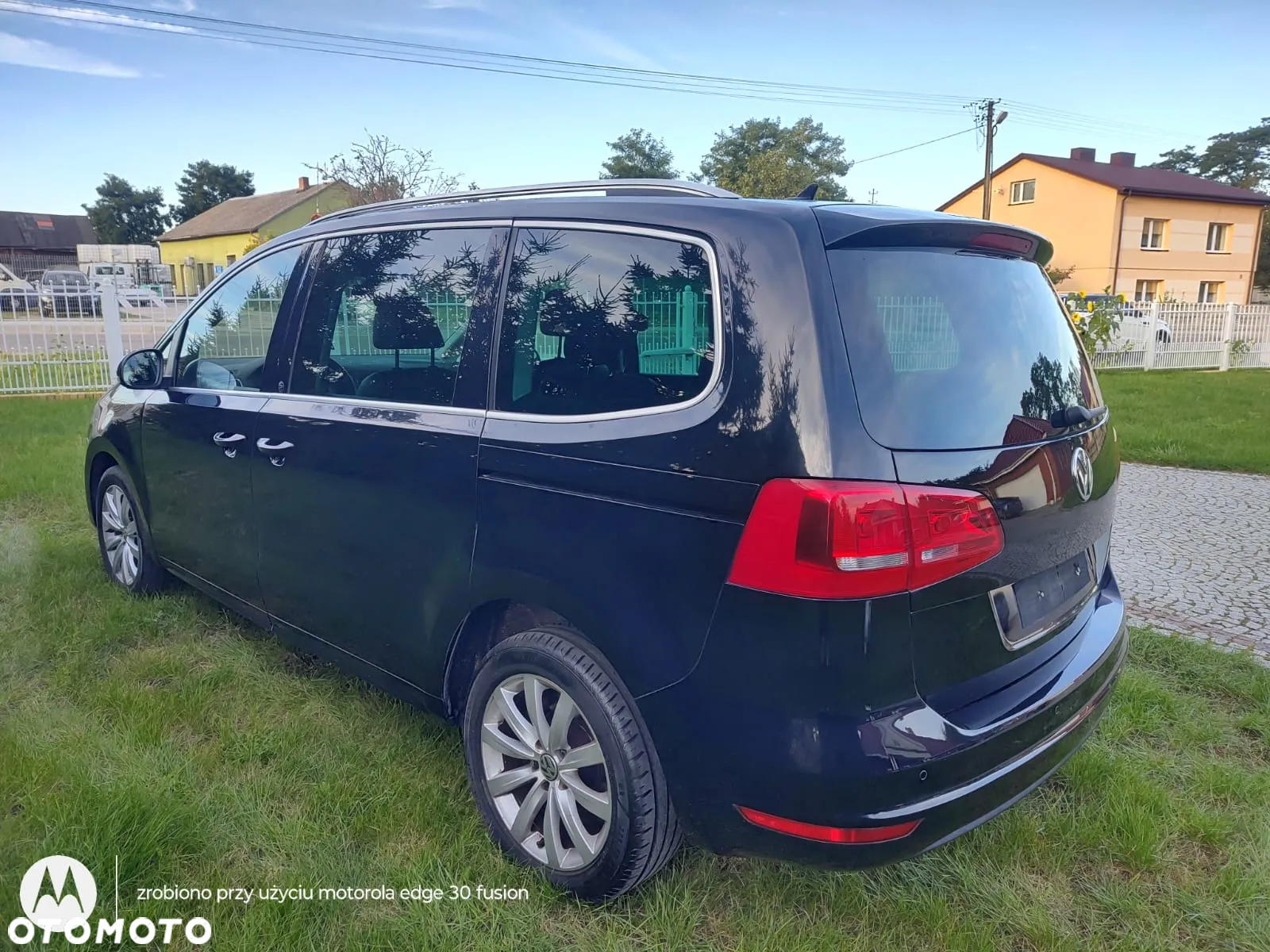 Volkswagen Sharan 2.0 TDI Comfortline DSG - 6