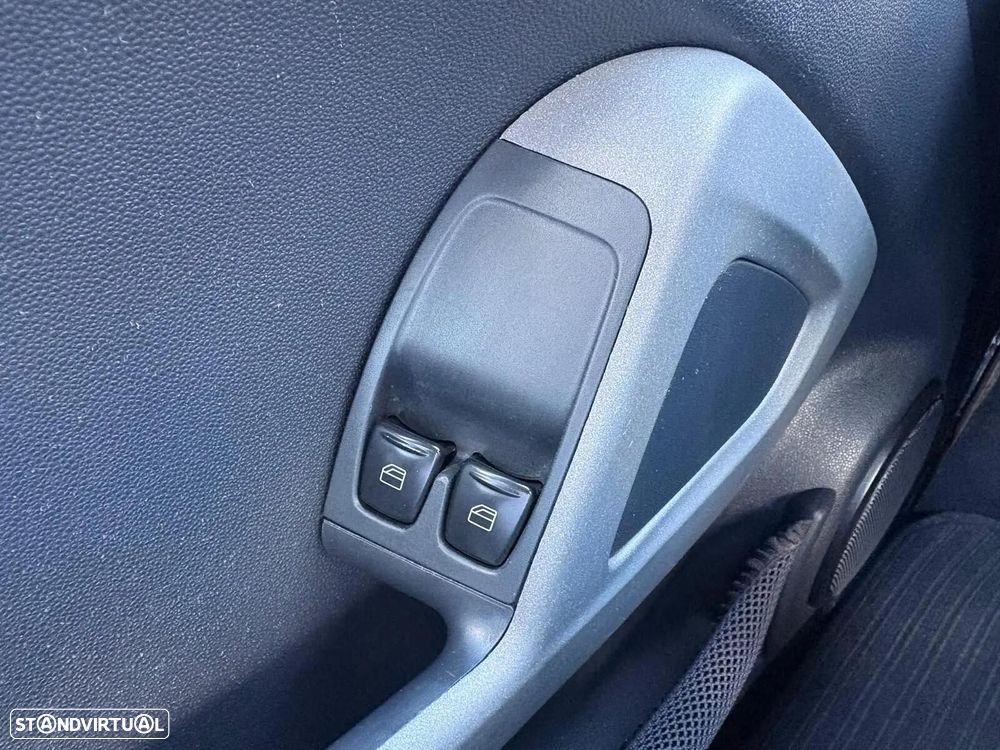 Smart ForTwo Coupé 1.0 Pure 61 - 32