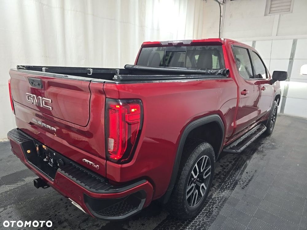 GMC Sierra - 5