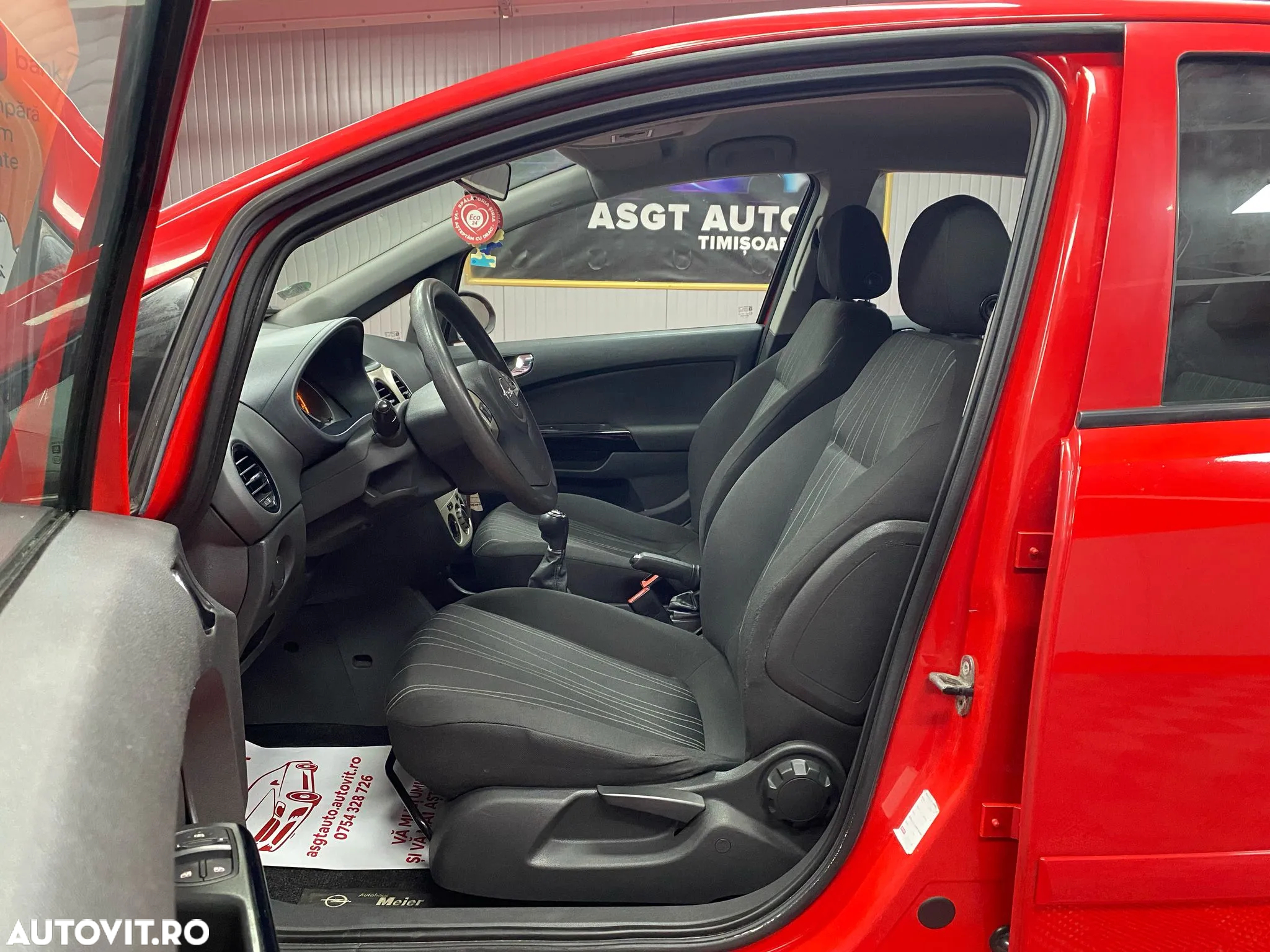 Opel Corsa - 11