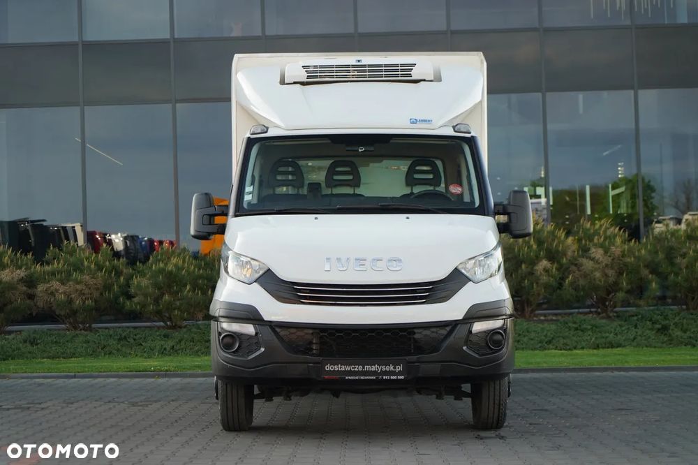 Iveco DAILY 35-140 / CHŁODNIA / THERMO KING / REGAŁY / MANUAL / BLIŹNIAK / - 4