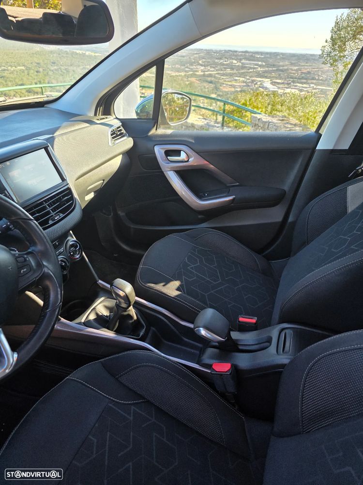 Peugeot 2008 1.6 BlueHDi Style - 6