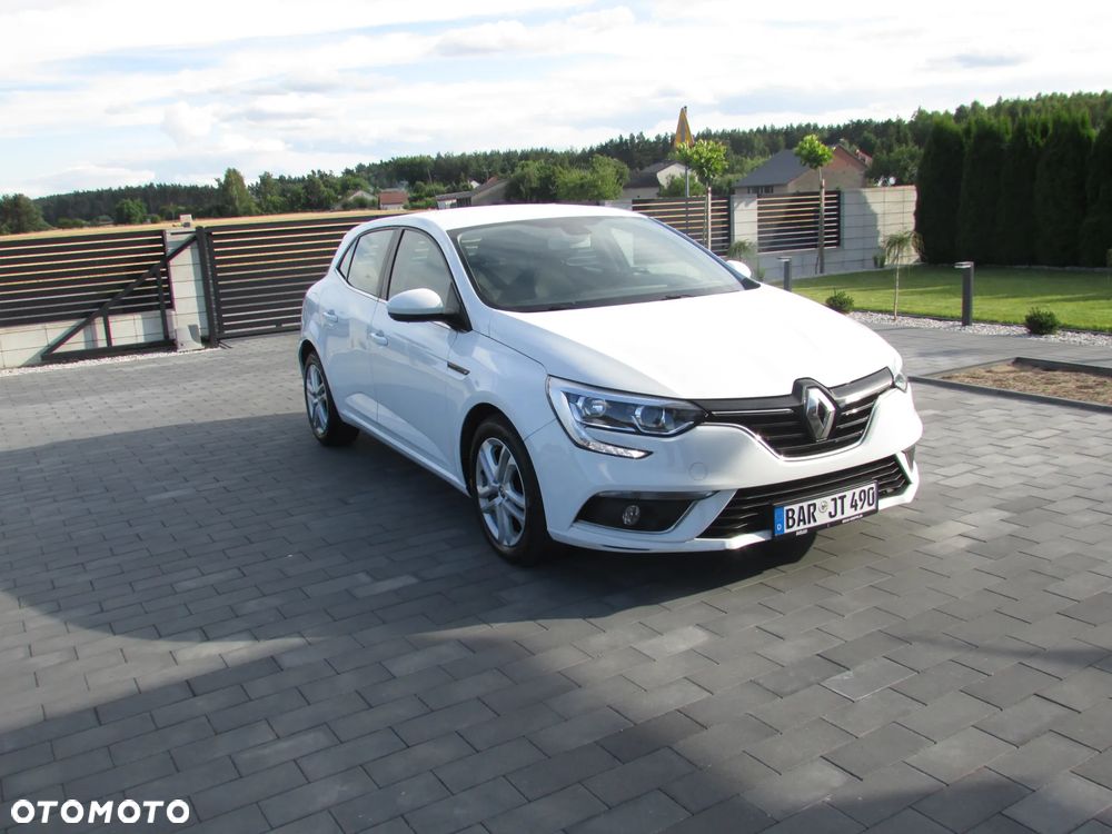 Renault Megane 1.2 Energy TCe Limited - 3