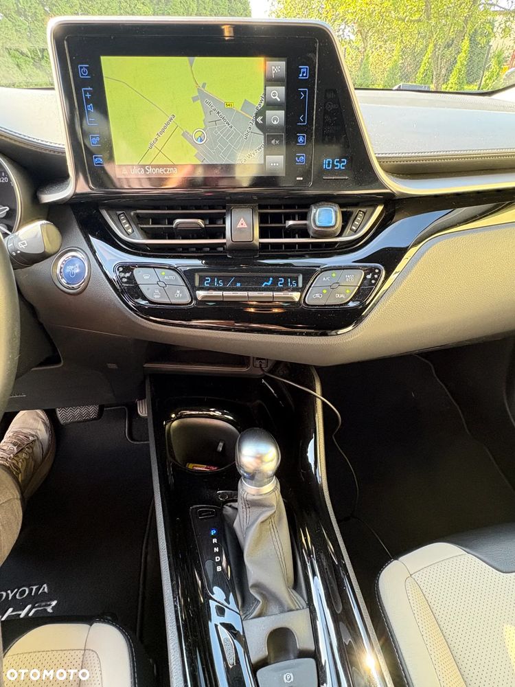 Toyota C-HR 1.8 Hybrid Selection - 17