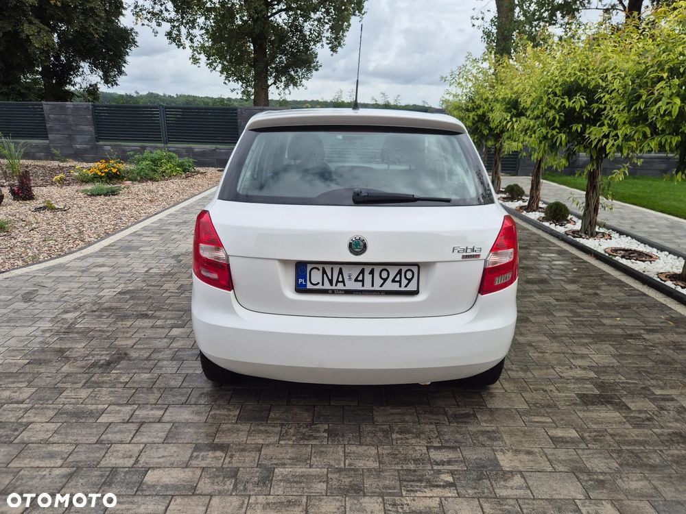 Skoda Fabia - 6