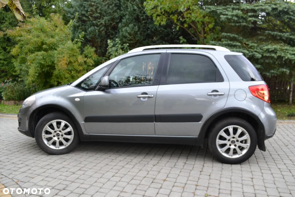 Suzuki SX4 1.6 Premium 4WD - 3