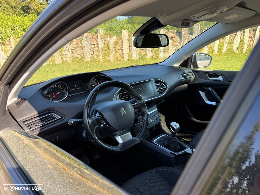Peugeot 308 BlueHDi 130 Active Pack - 6