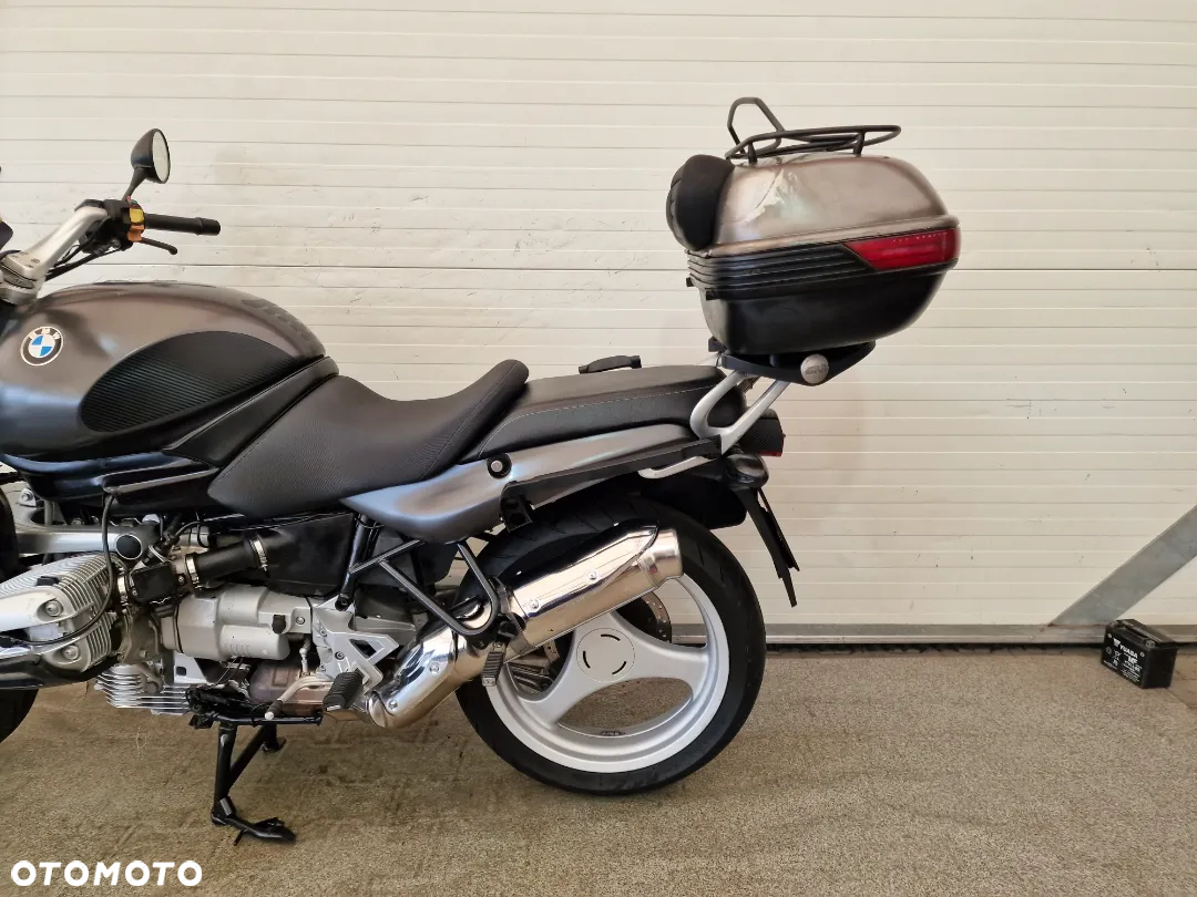 BMW R - 8