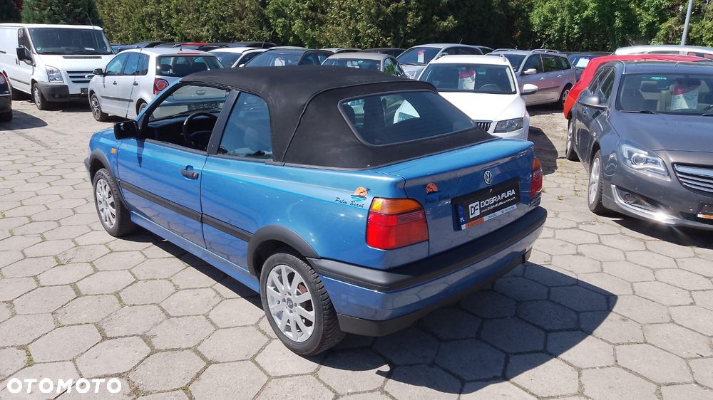 Volkswagen Golf 1.8 CL - 5