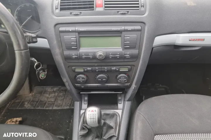 Dezmembrez Skoda octavia 2 scout 4x4 motor 2.0tdi  BMM dezmembrari injectoare alternator EGR ECU - 7