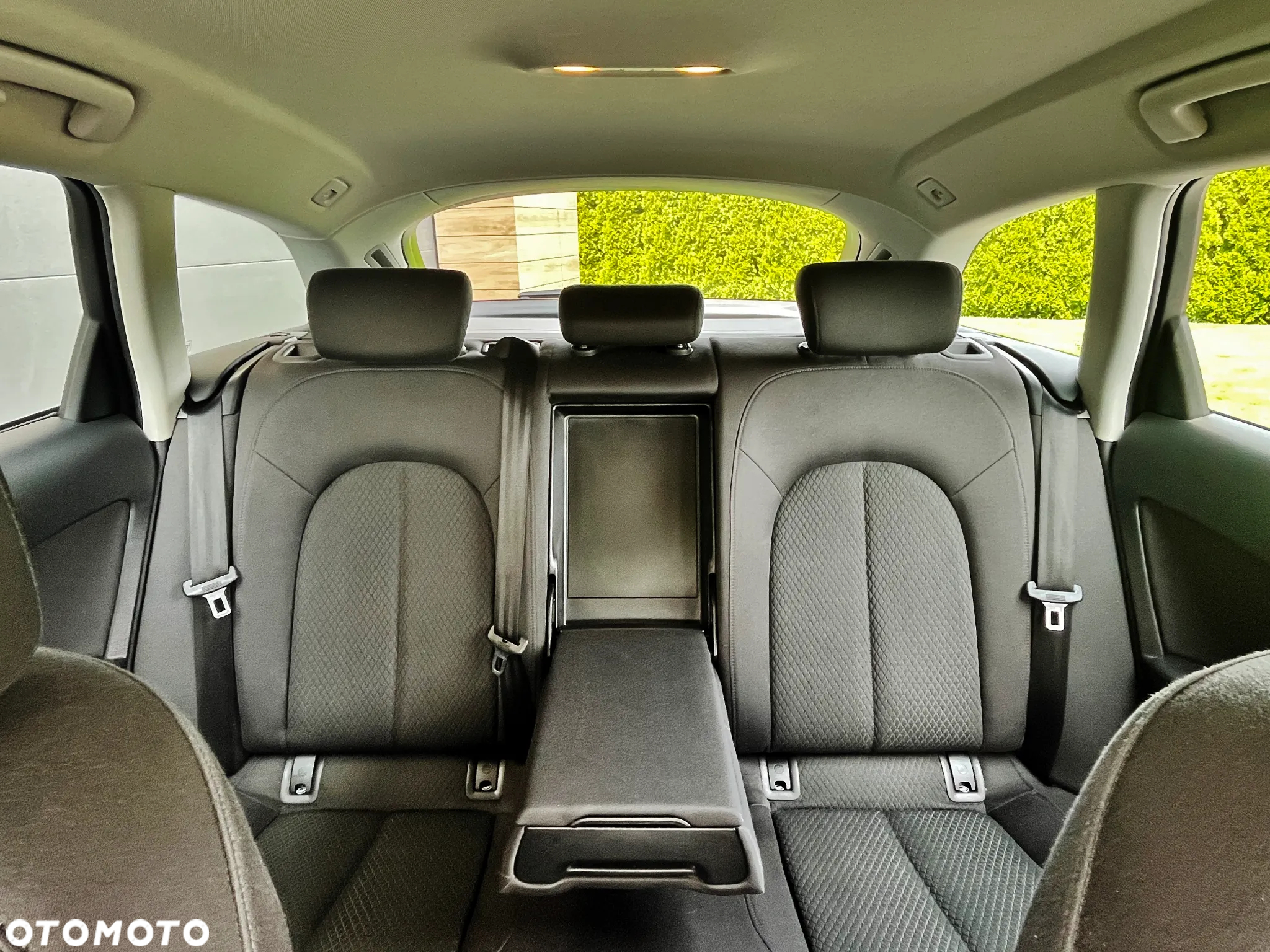 Audi A6 Avant 2.0 TDI Ultra - 10
