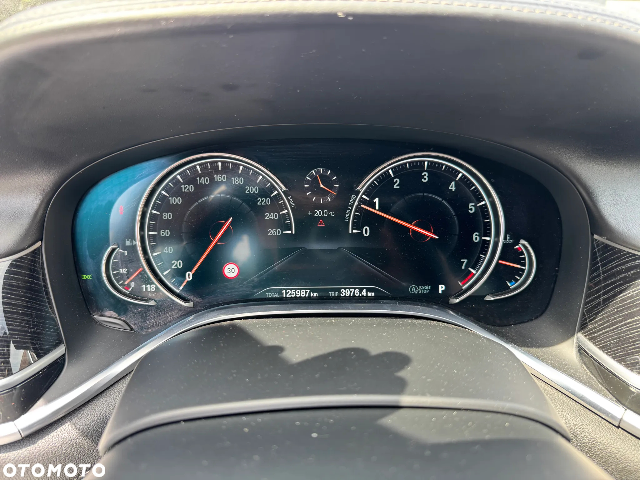 BMW Seria 7 750i xDrive - 29