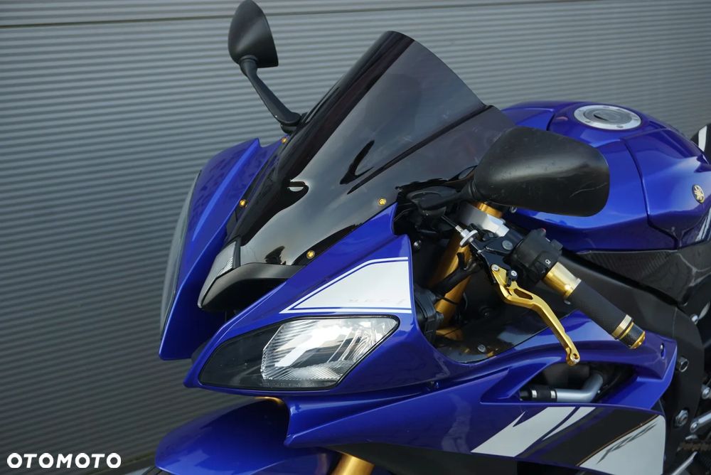 Yamaha YZF - 21