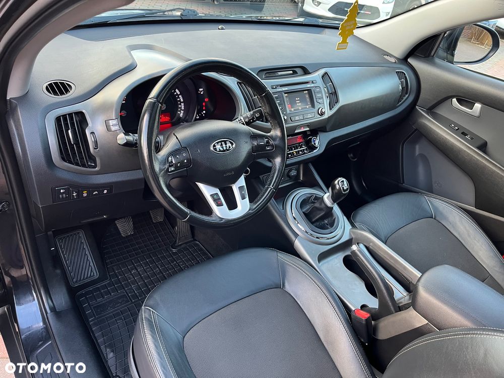 Kia Sportage 1.7 CRDI 2WD Attract - 23