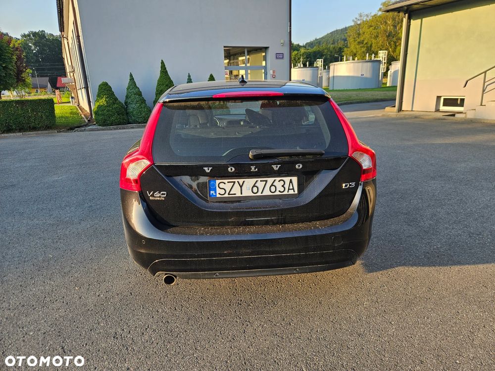 Volvo V60 D3 Kinetic - 7
