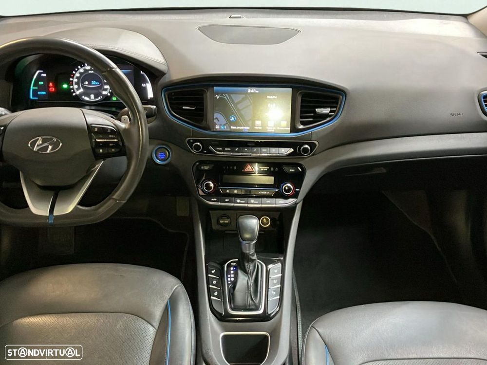 Hyundai Ioniq 1.6 GDI HEV - 11