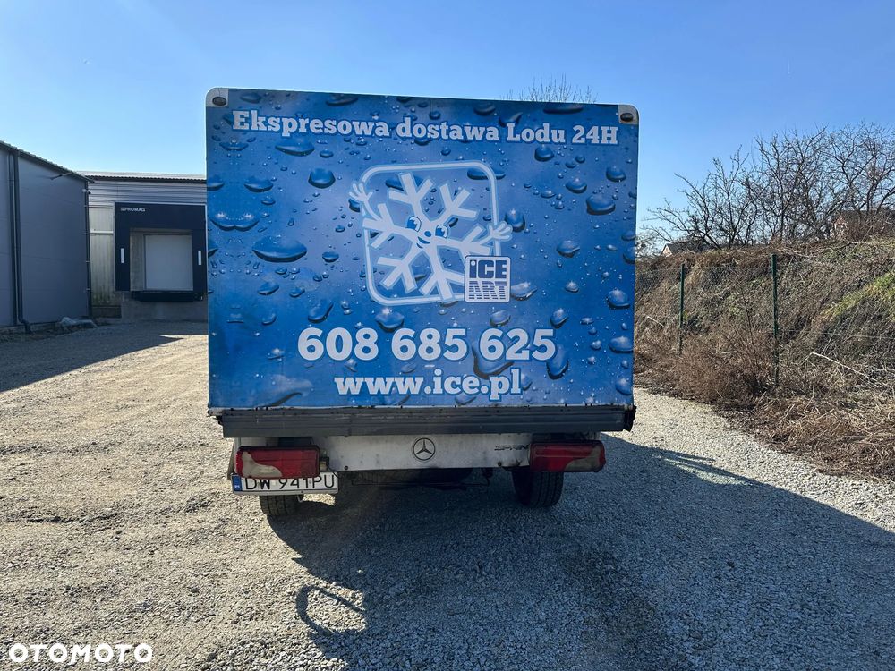 Mercedes-Benz Sprinter - 3