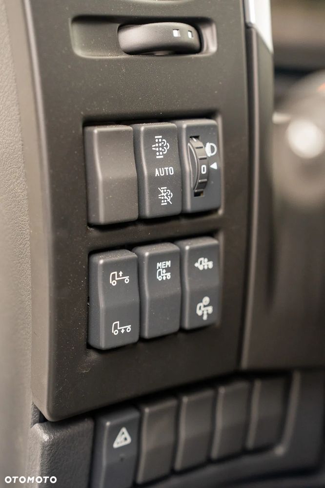 Renault D280 4x2 - 27