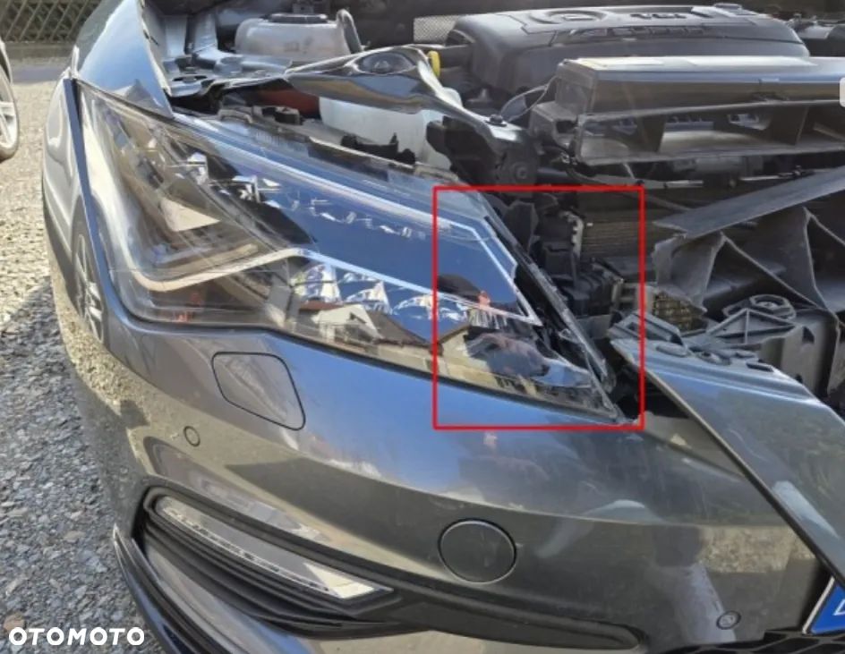 Seat Leon Sportstourer 2.0 TSI Start&Stop 4Drive DSG Cupra 300 - 14