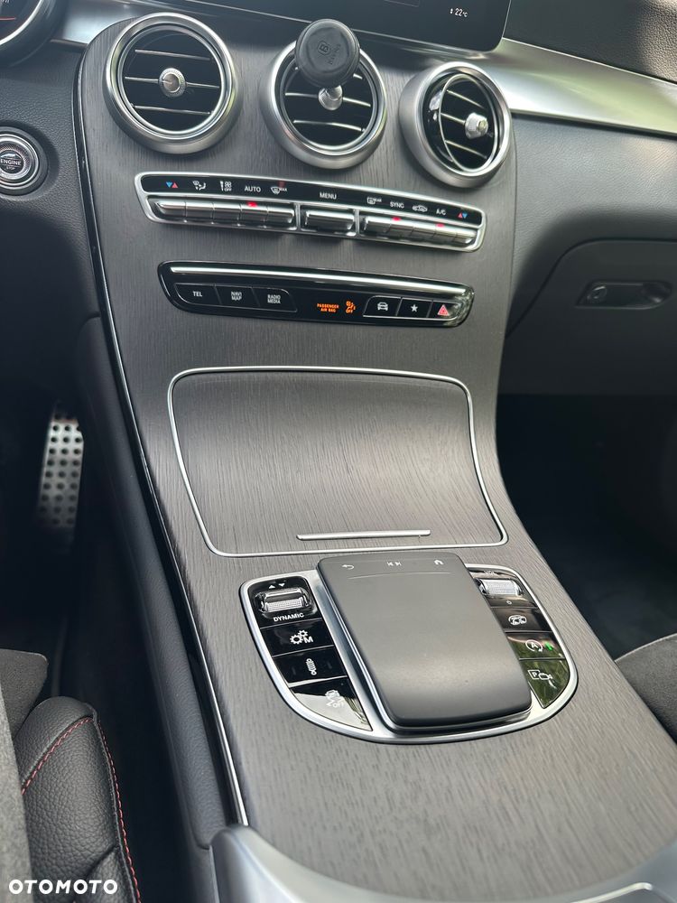 Mercedes-Benz GLC - 6