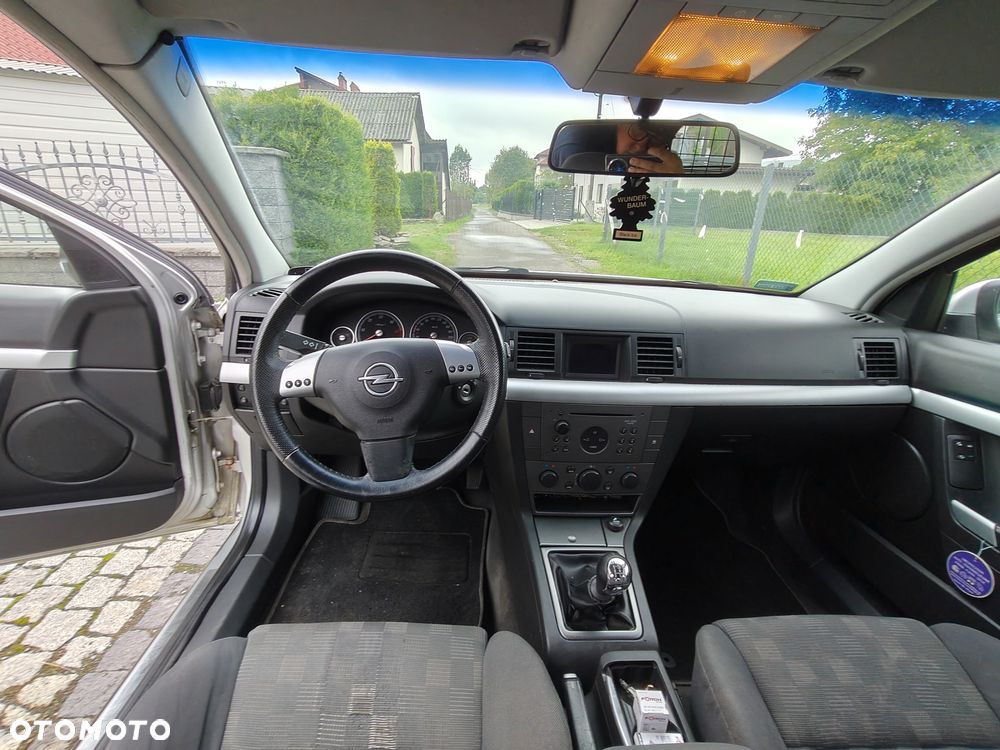 Opel Vectra - 8