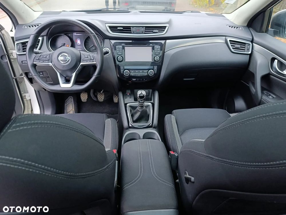 Nissan Qashqai 1.5 dCi Tekna - 11