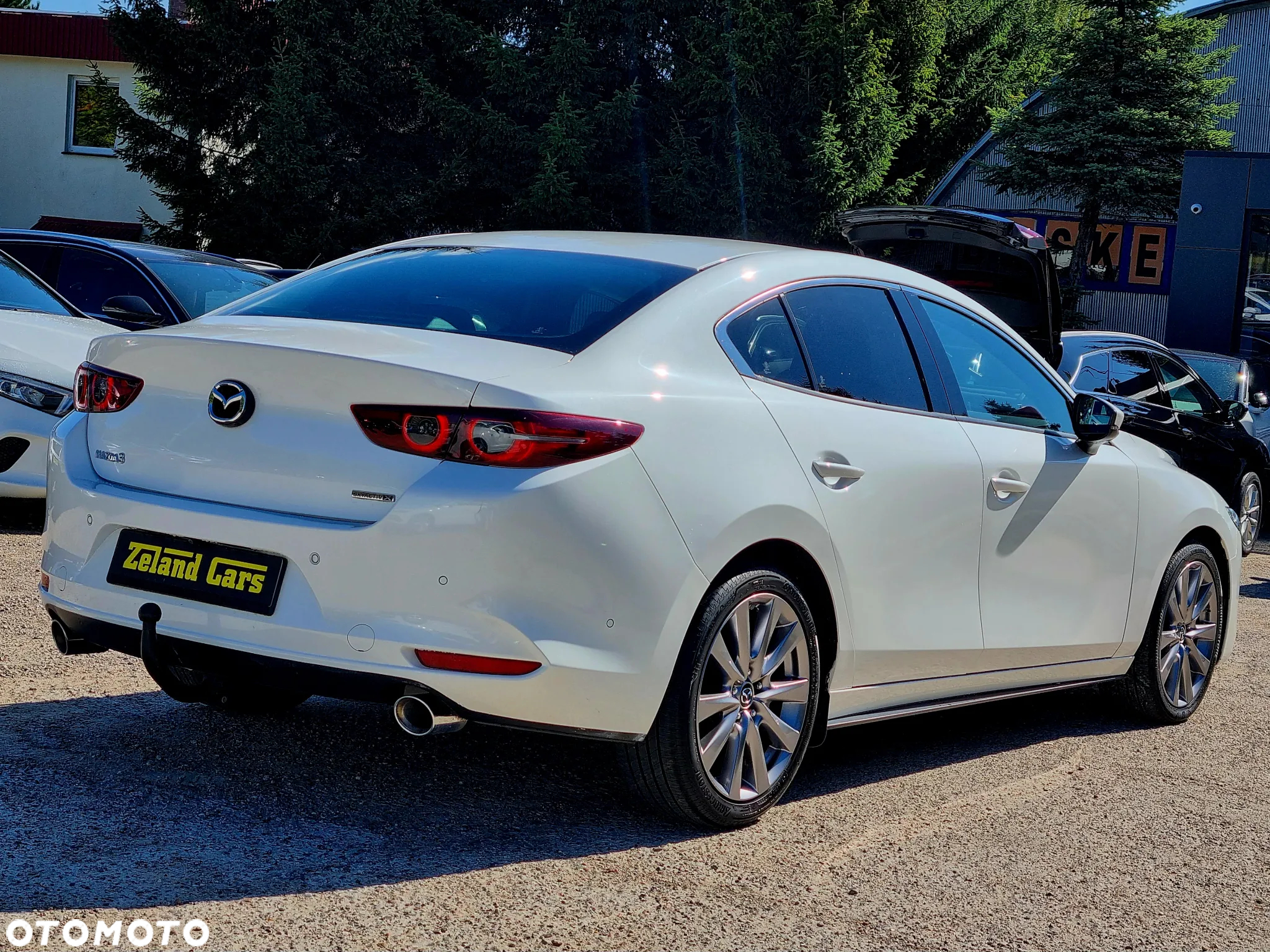 Mazda 3 SKYACTIV-X 2.0 M-Hybrid DRIVE - 8