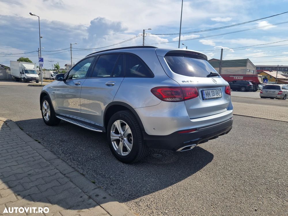 Mercedes-Benz GLC - 13