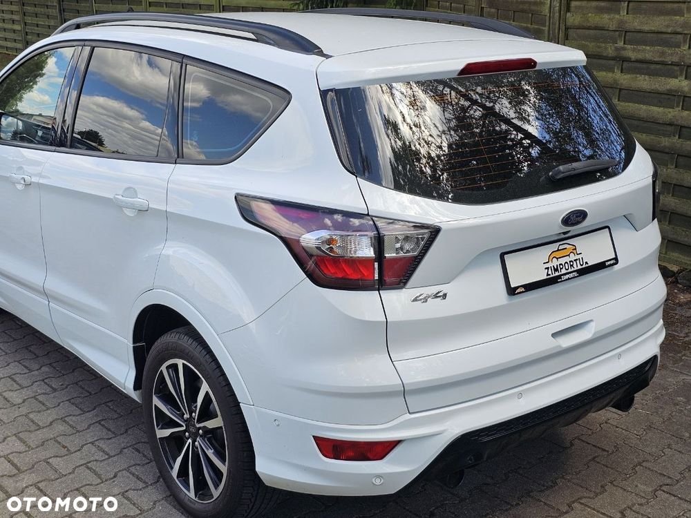 Ford Kuga 2.0 TDCi 4x4 ST-Line - 4