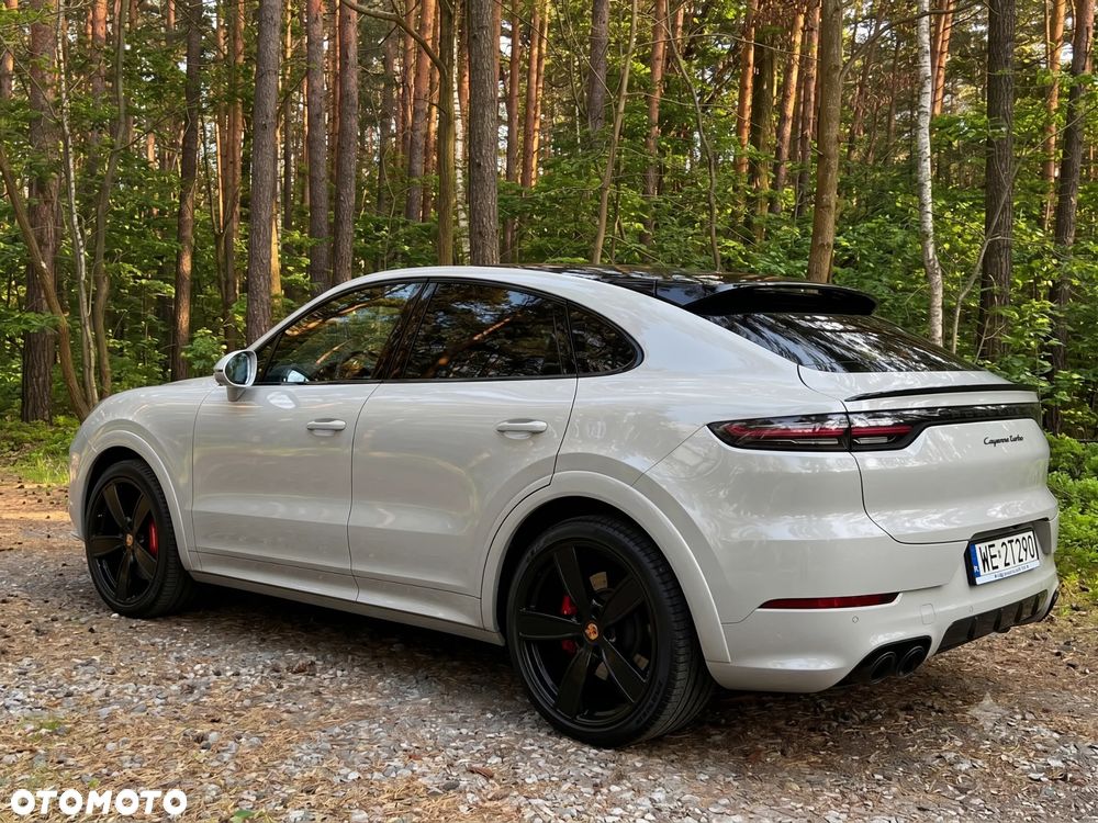 Porsche Cayenne - 4