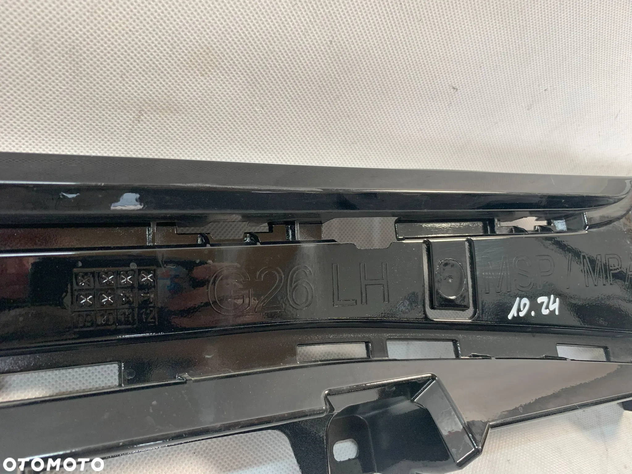 Image BMW 4 IV G26 Gran Coupe M-Pack Lišta prahu dveří levá G 26 - 261408368