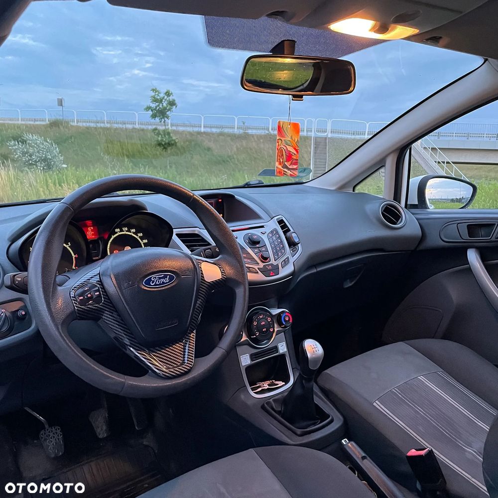 Ford Fiesta 1.25 Ambiente - 7
