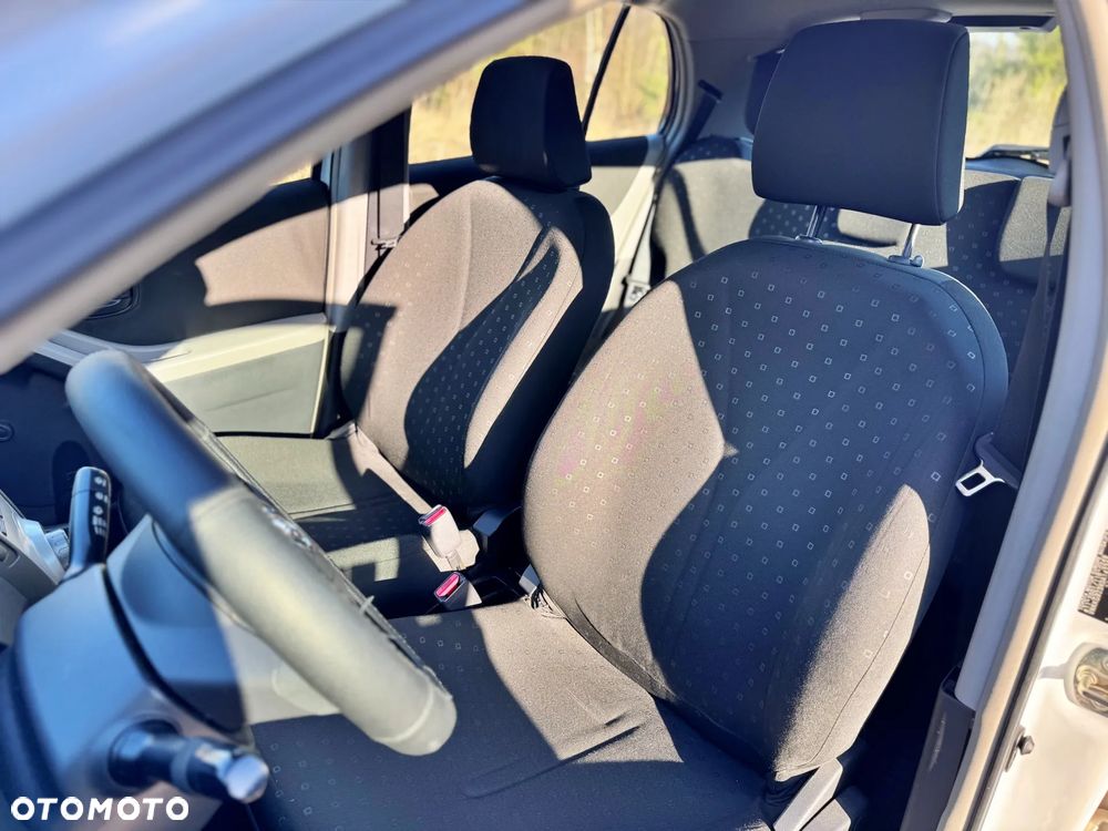 Toyota Yaris 1.0 Terra - 8