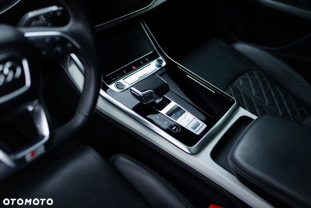 Audi Q8 - 20