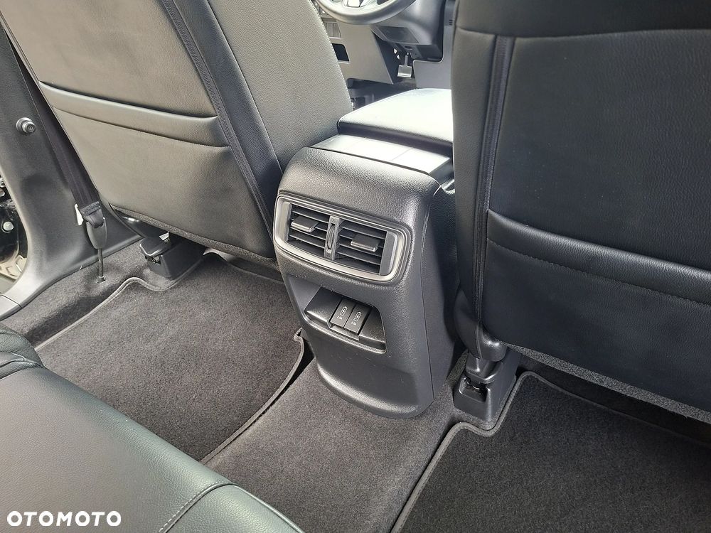 Honda CR-V - 32