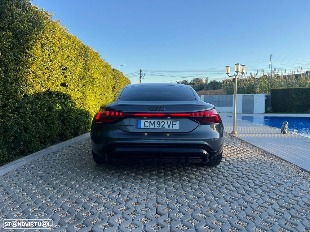 Audi e-tron GT quattro - 6