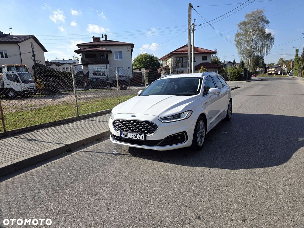 Ford Mondeo 2.0 Hybrid Vignale - 1