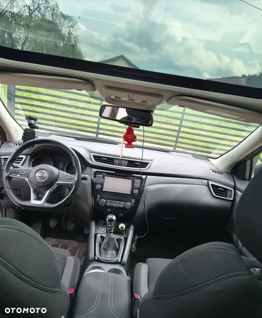 Nissan Qashqai 1.2 DIG-T N-Connecta - 5
