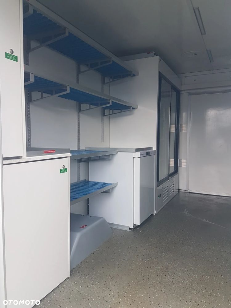 Renault MASTER SKLEP BAR FOODTRUCK KONTENER NISKOPODŁOGOWY AUTOSKLEP AGREGAT AC KLIMA DMC 3500KG - 35