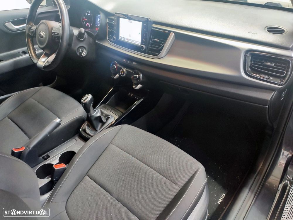 Kia Rio 1.4 CRDi 90 Platinum Edition - 36