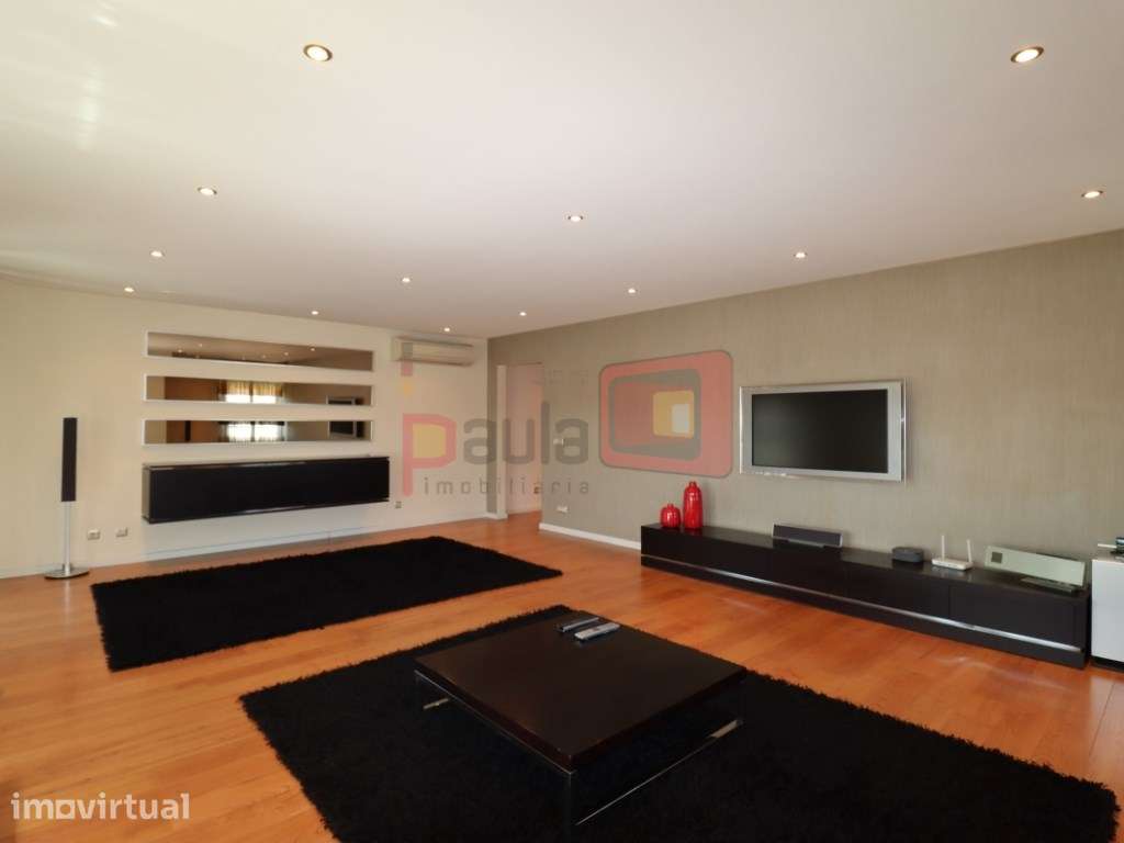 APARTAMENTO DUPLEX T4 - MONTIJO CENTRO - Grande imagem: 3/47