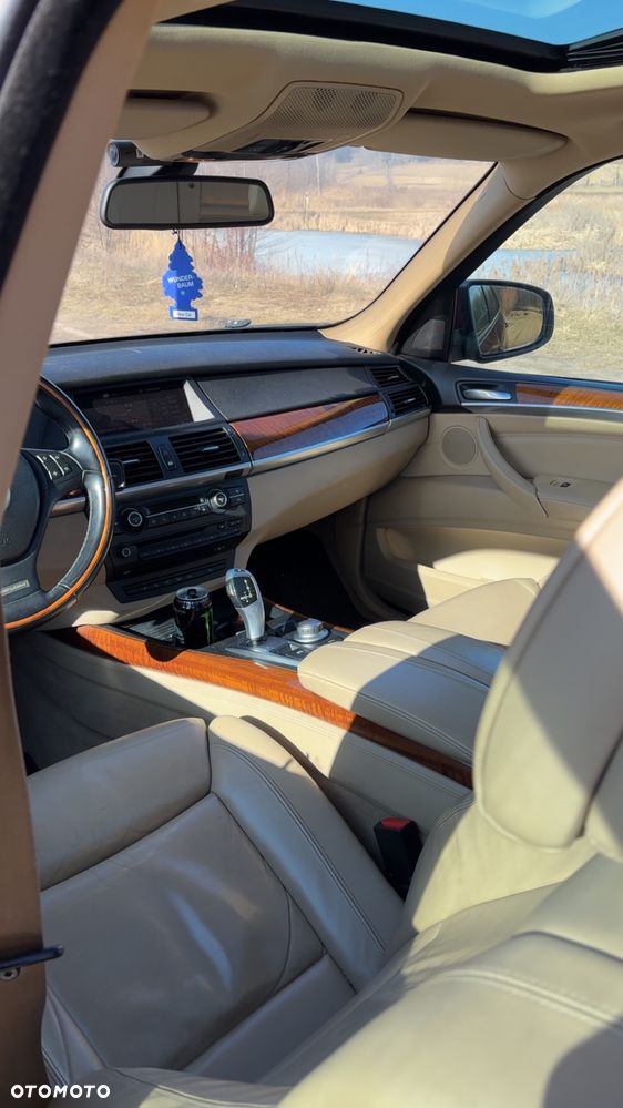 BMW X5 3.5d xDrive - 12